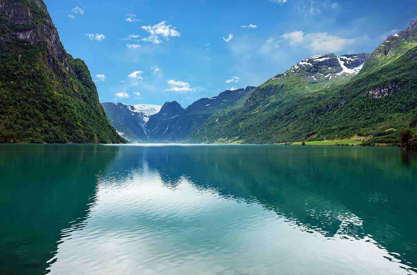 briksdal glacier excursion