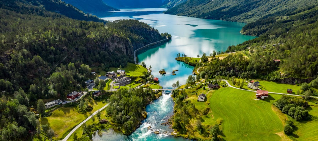 A birds-eye view over the beautiful Lodalen valley and Lovatnet.