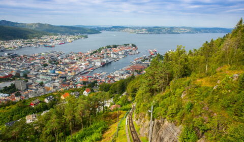 Bovenaanzicht van de stad Bergen, Noorwegen.