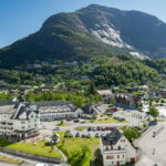 Die charmante kleine Stadt Eidfjord, Norwegen.